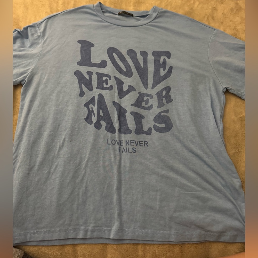 SHEIN Light Blue 'Love Never Fails' Tee